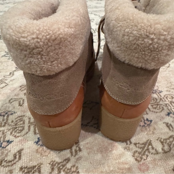 See by Chloe Eileen Tan Block Heel Ankle Boots | Size 39 - Picture 6 of 9